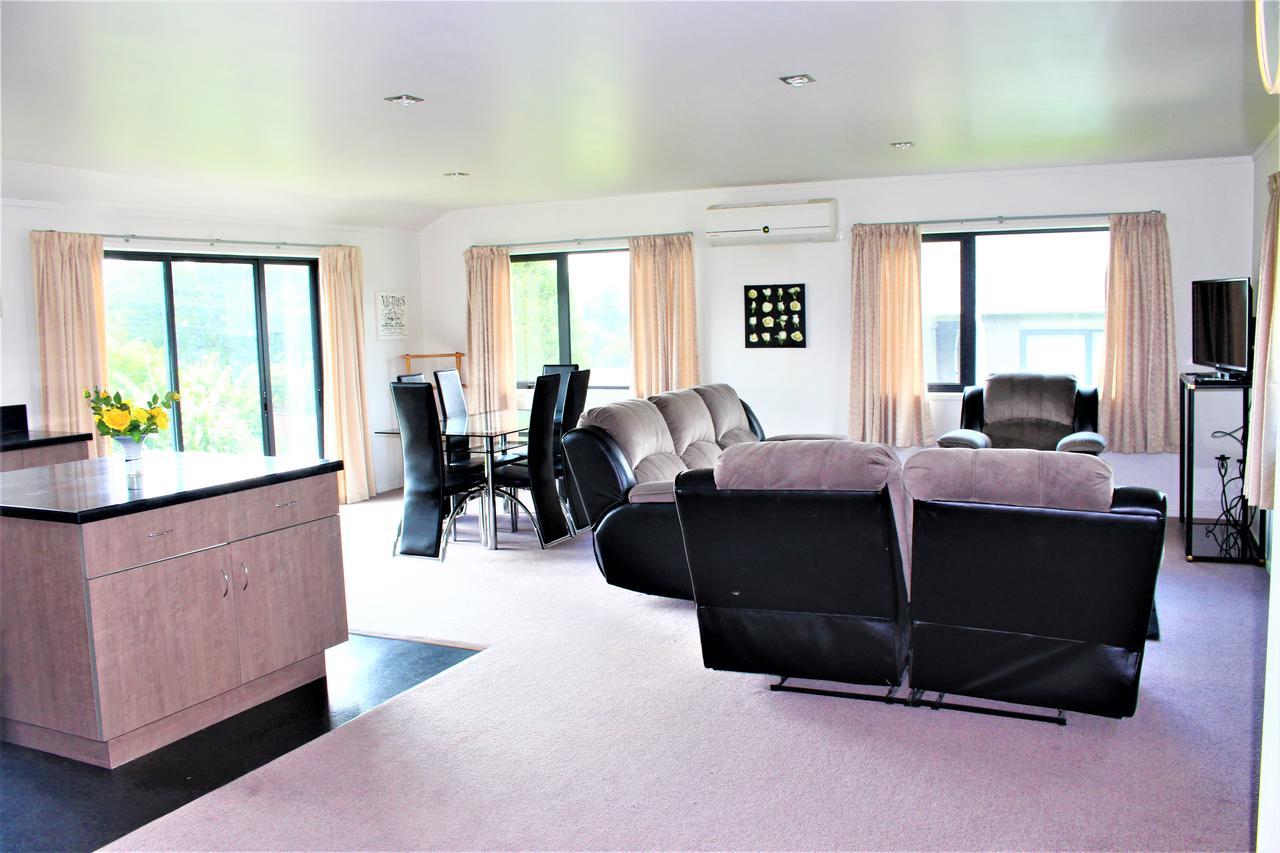 Family Getaway Villa Rotorua Exterior foto